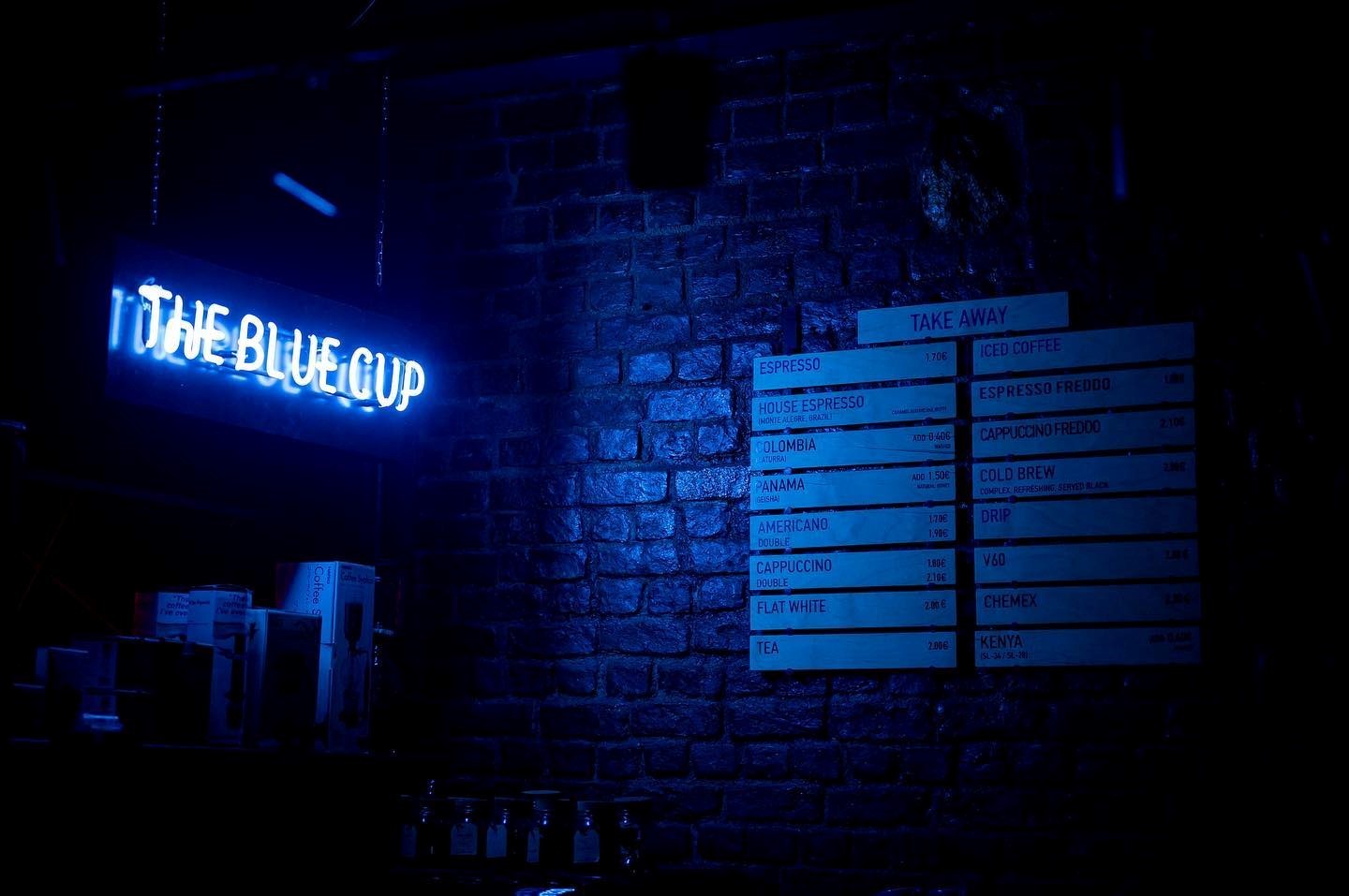 blue-cup-7.jpg