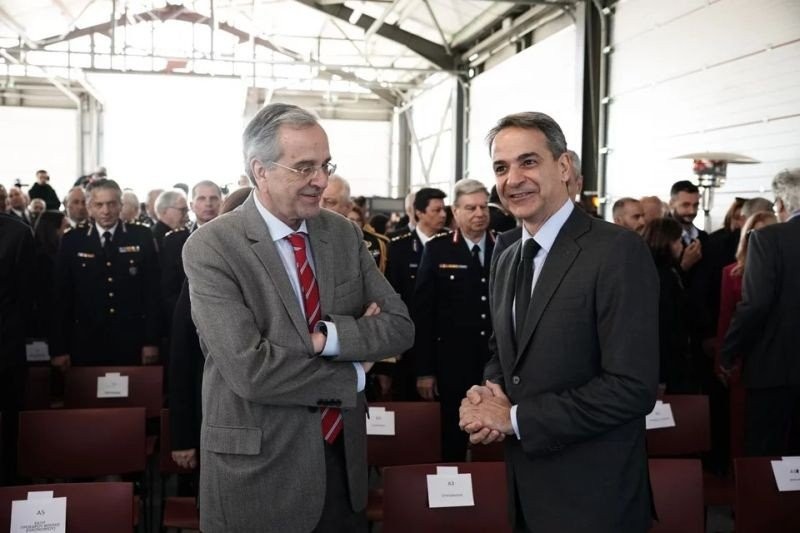 mitsotakis-samaras-pyrosvestiki-3.jpg