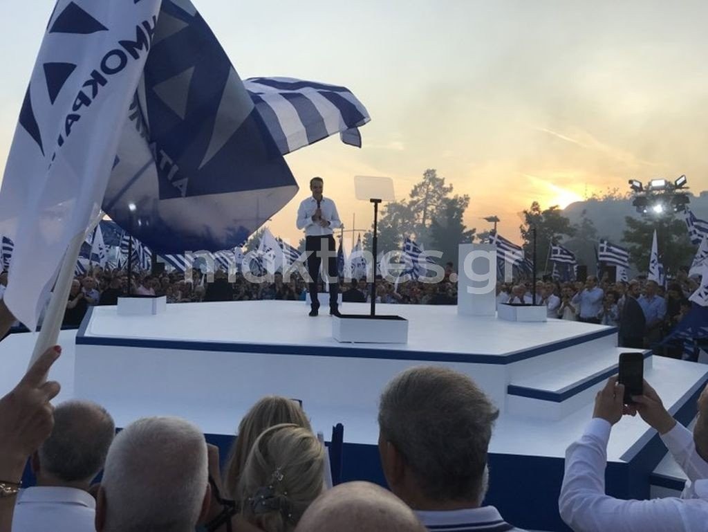 mitsotakis-omilia-thessaloniki-paralia-iounios-2023d.jpg