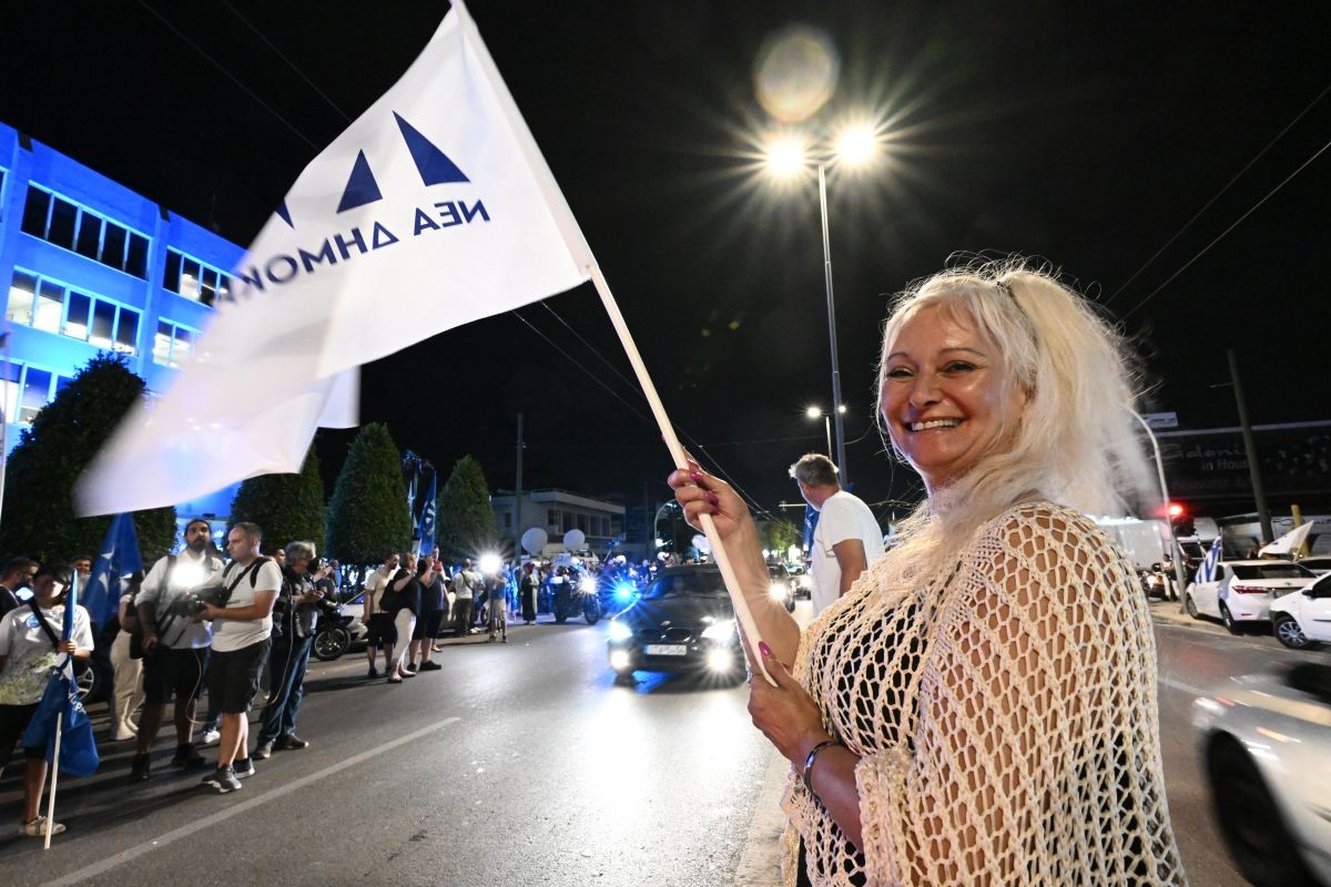 madame-panhgyria-ekloges-iounios-2023-grafeia-nea-dimokratia.jpg