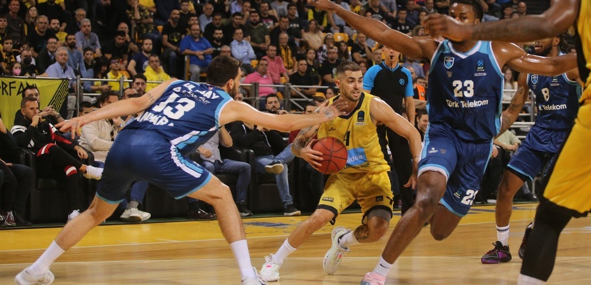 basket-aris-turk-telecom.jpg