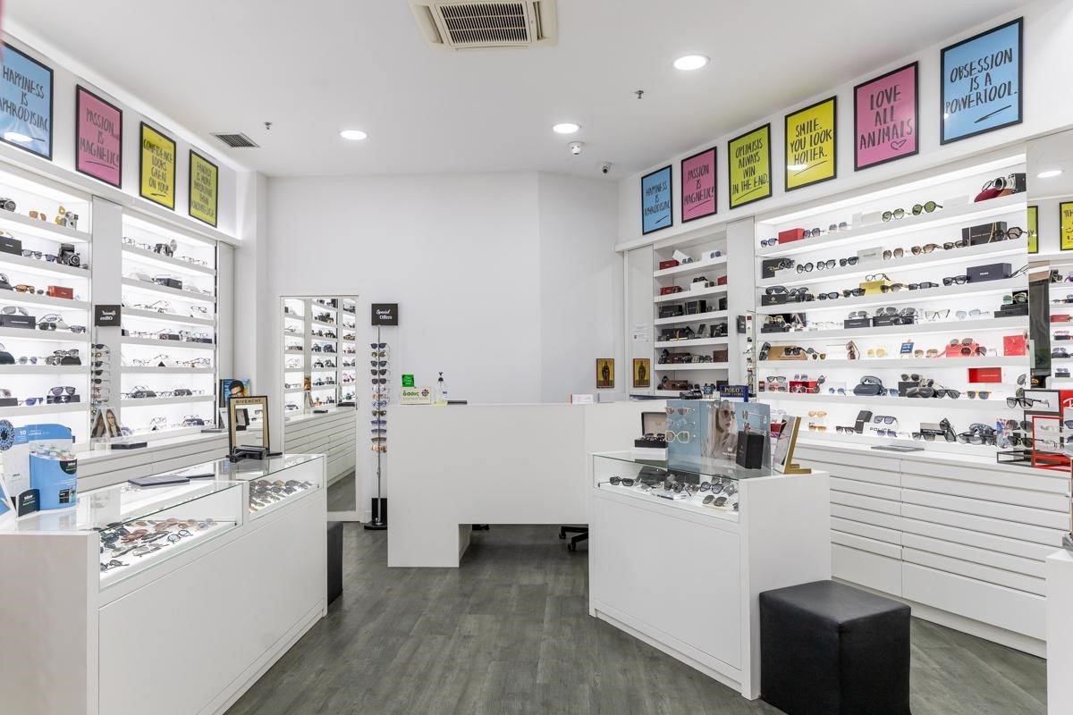 anastasiadis-optica-stores1.jpg