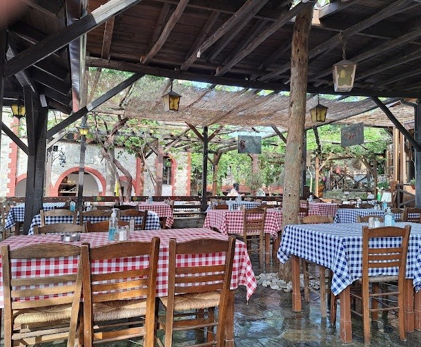 taverna-olimpos4.jpg