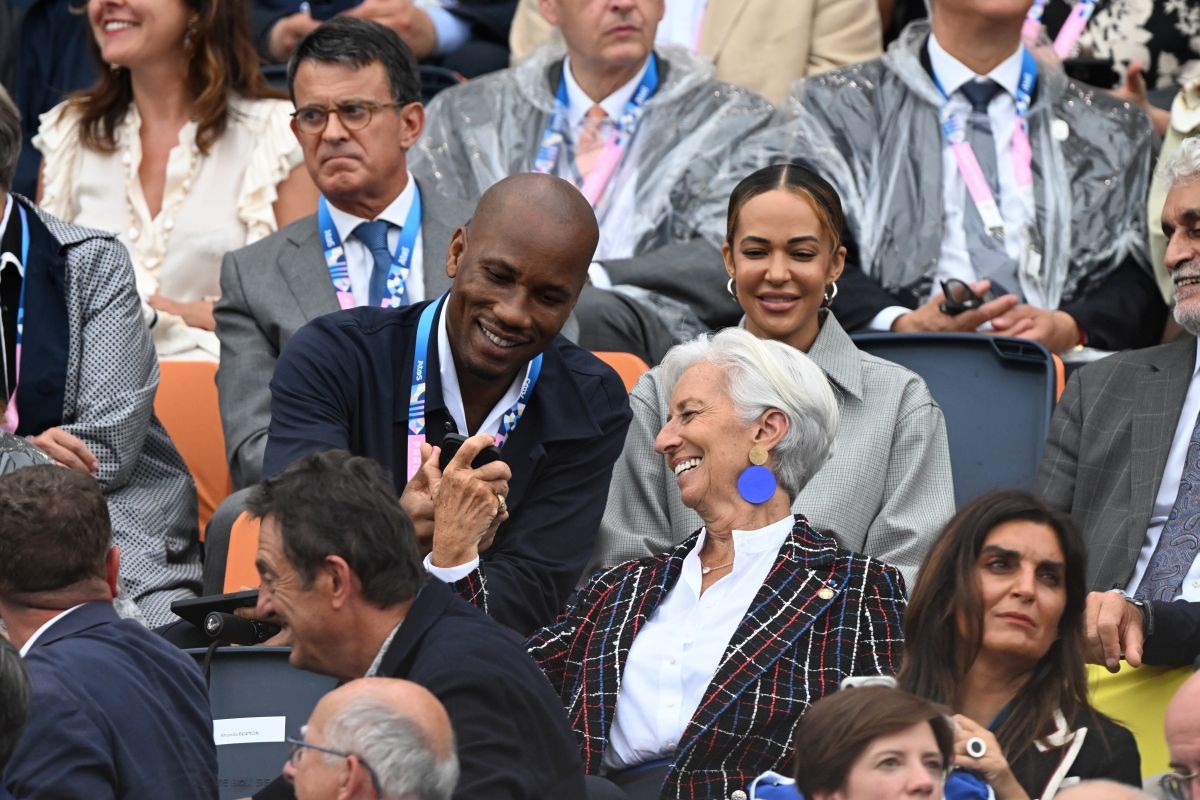 parisi-olympiakoi-agones-teleti-enarxis-lagarde-drogba.jpg