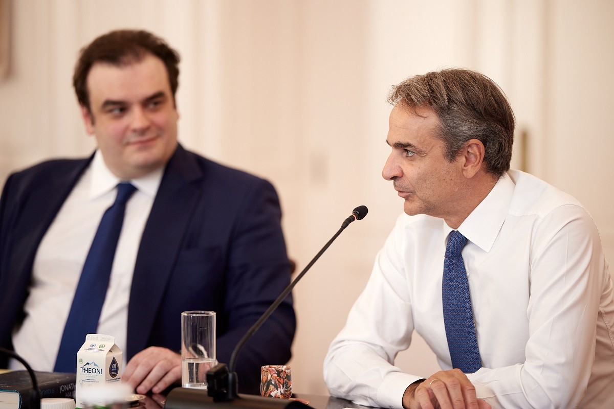 mitsotakis-pierrakakis-XRbEl.jpg