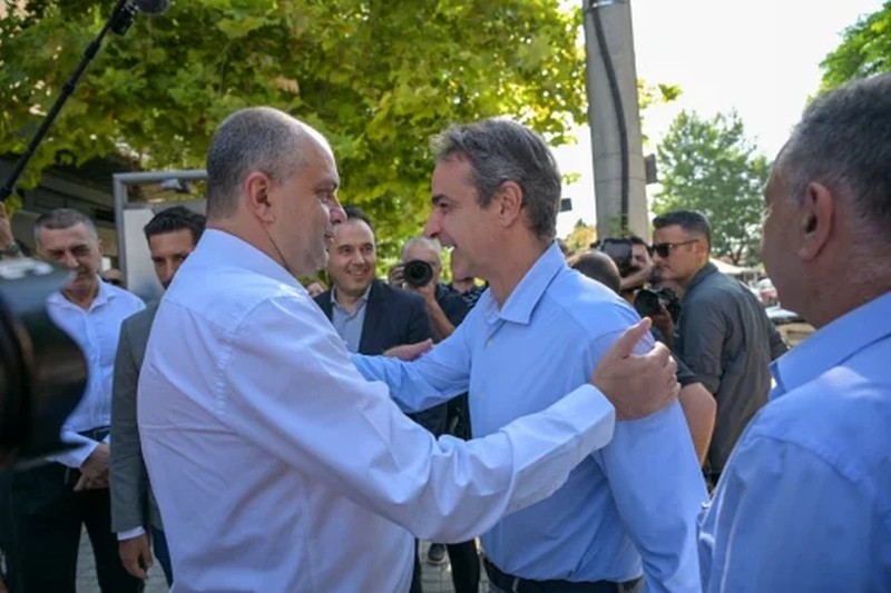 mitsotakis-sti-larissa-7.jpg