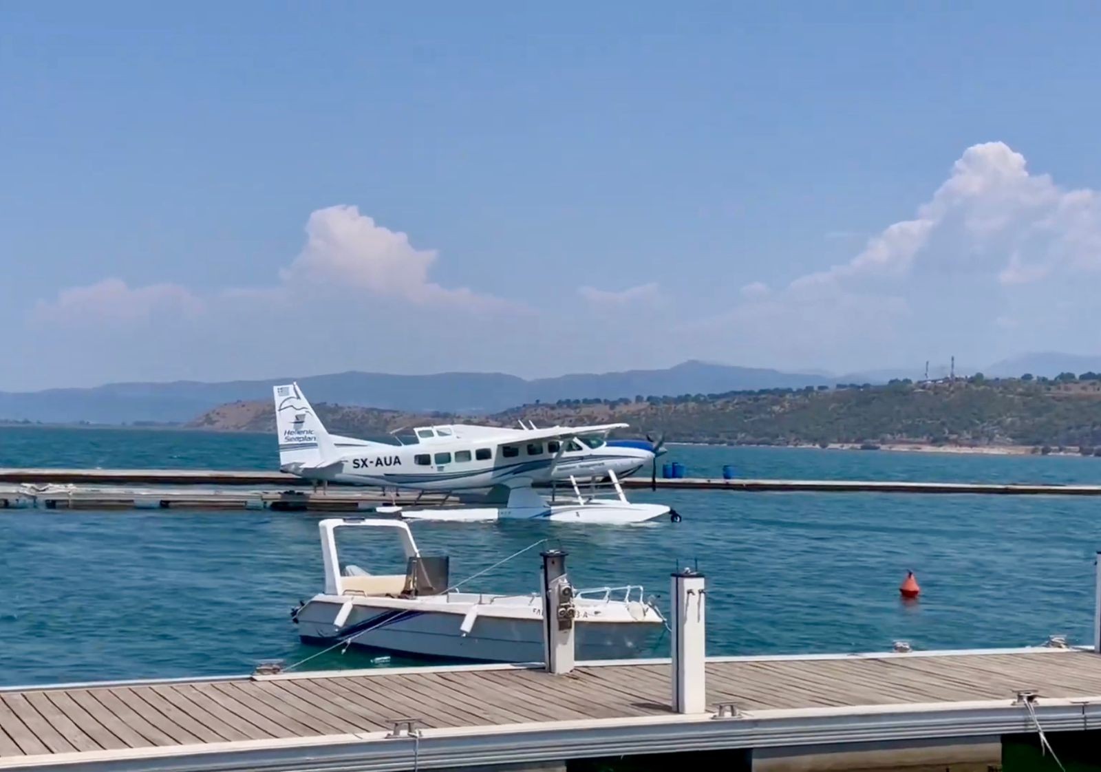 cessna-caravan-hellenic-seaplanes-port2.jpeg