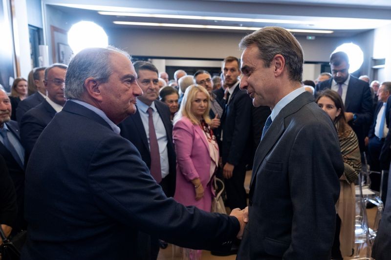 karamanlis-mitsotakis.jpg