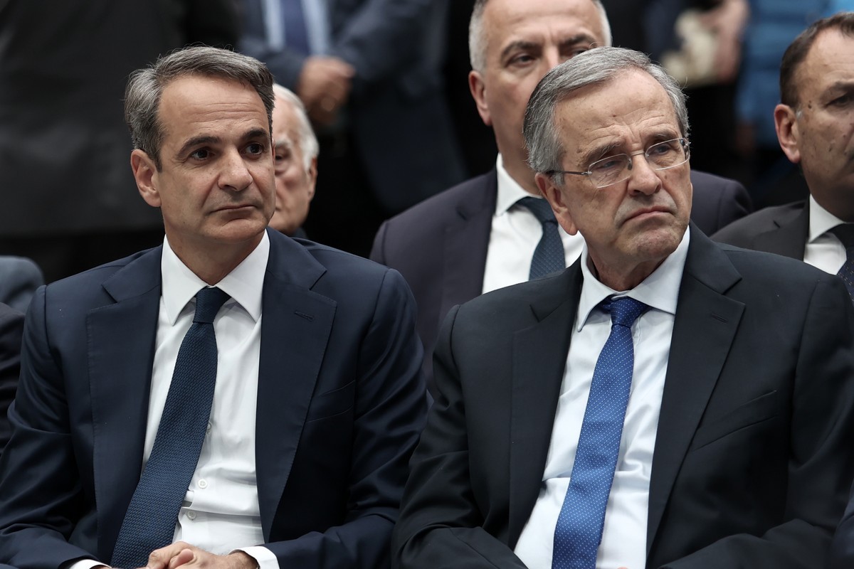 kyriakos-mitsotakis-samaras.jpg