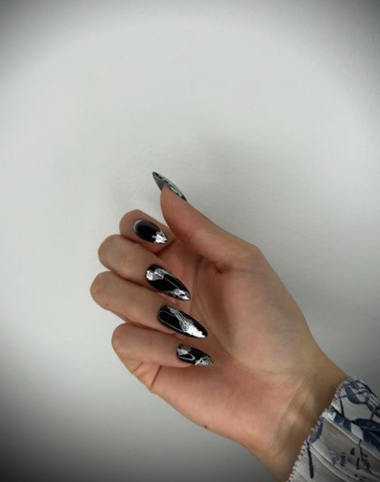 av-nails-studio11.jpg