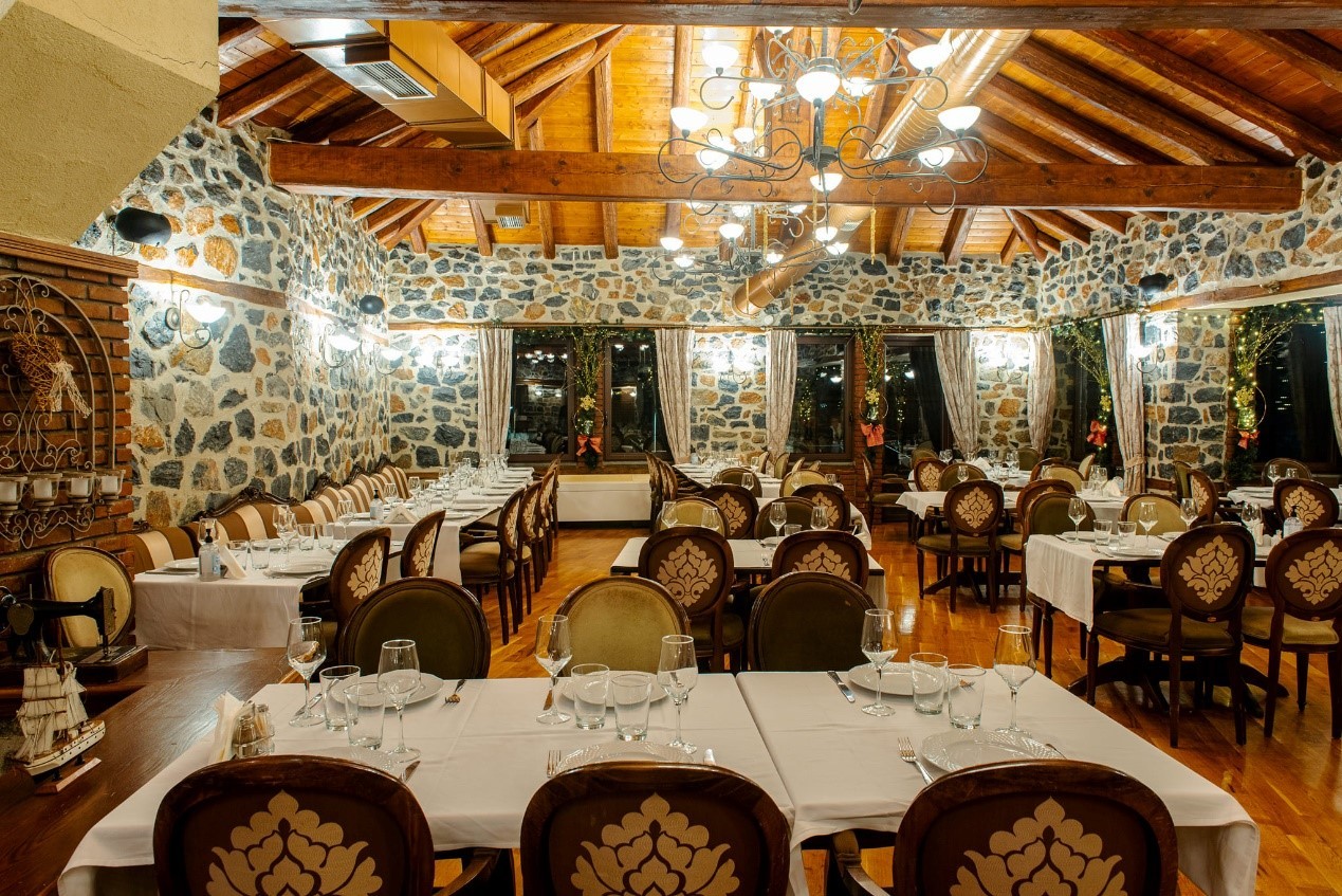 taverna-tseghani14.jpg