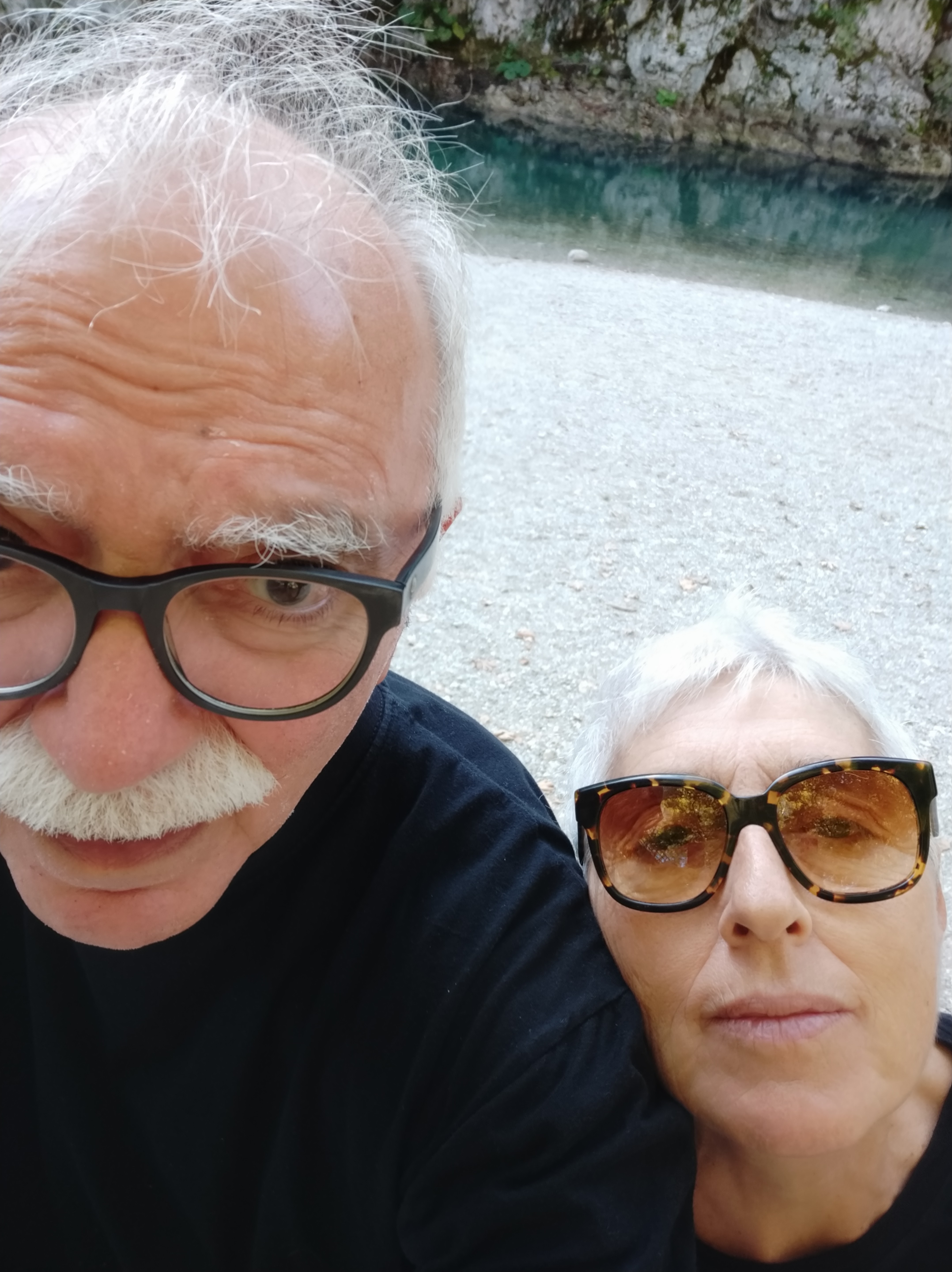 lois-papadopoulos-selfi-artemis.jpg