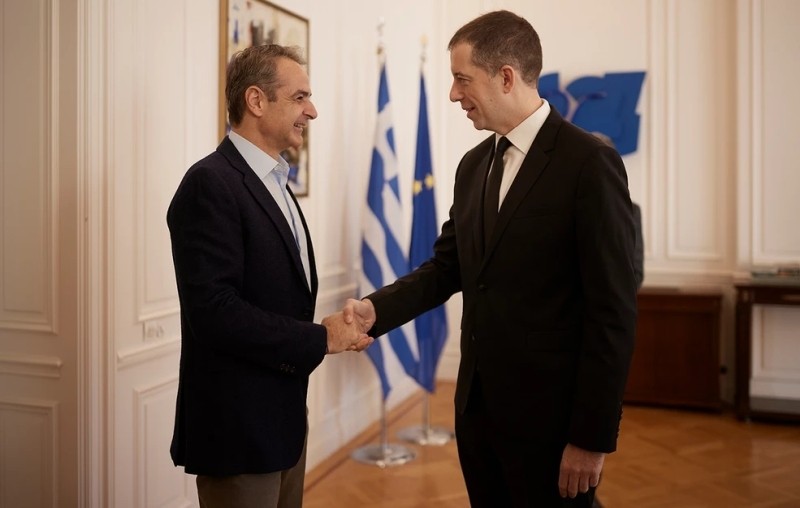 mitsotakis-dourits.jpg