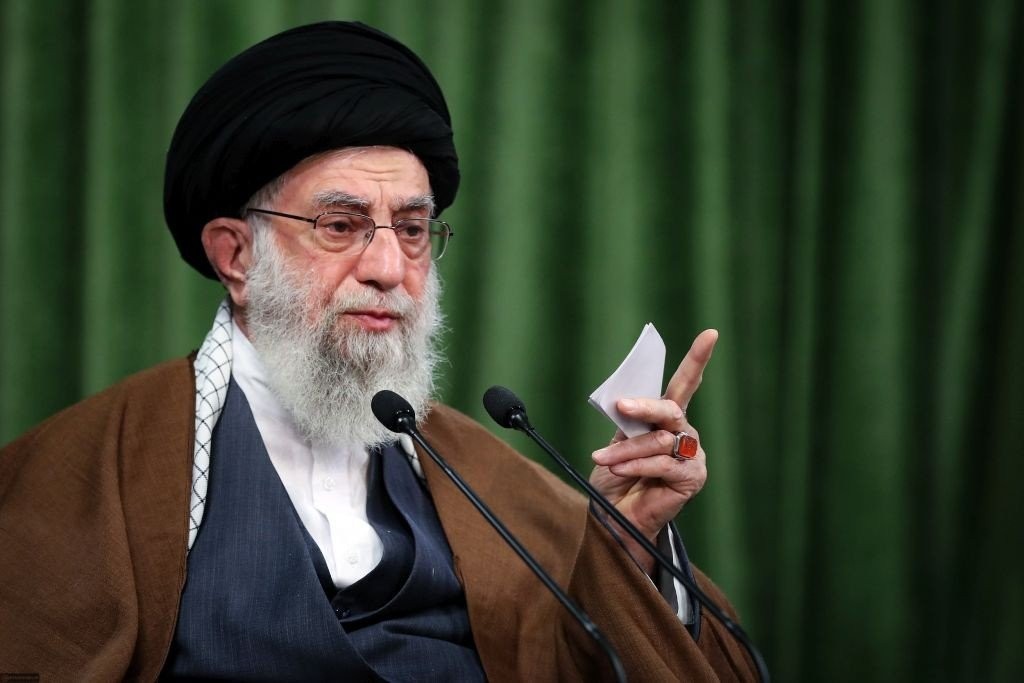 ayatollah-ali-khamenei-agiatolax-xamenei-iran.jpg