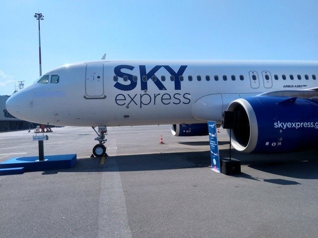 sky-express-geniki.jpg