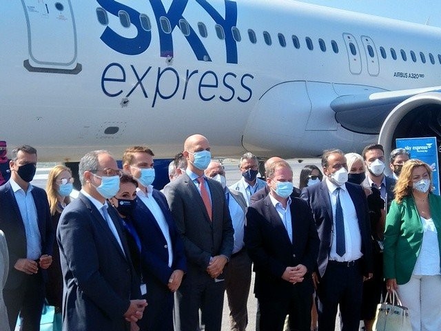 sky-express1.jpg