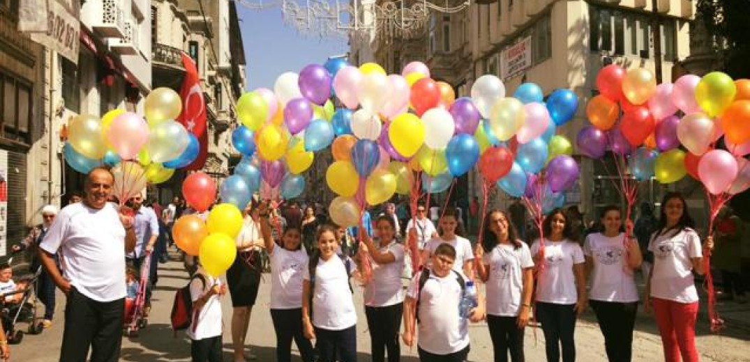 Αυτό είναι το ιστορικό Ζωγράφειο Λύκειο Κωνσταντινούπολης 