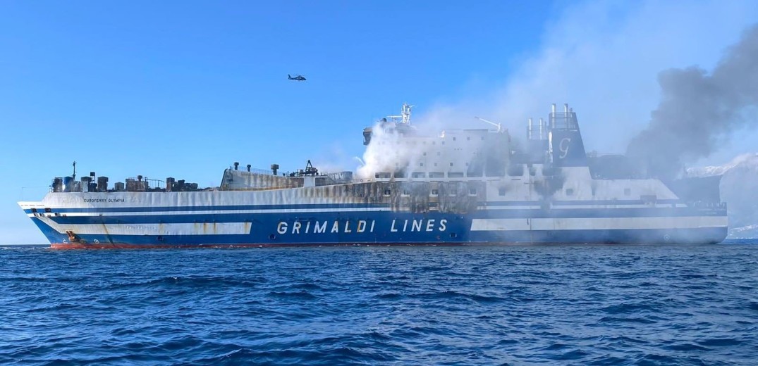 Euroferry Olympia: «Είχαν όλοι καμπίνα, απαγορευόταν να κοιμηθούν στις νταλίκες»