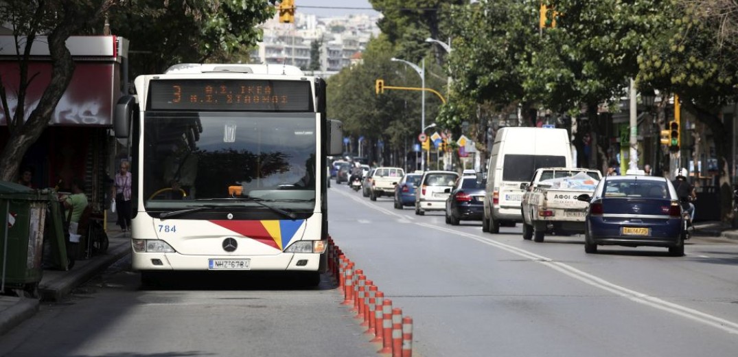 Απομακρύνονται (προσωρινά) τα πασσαλάκια στην Λ. Στρατού