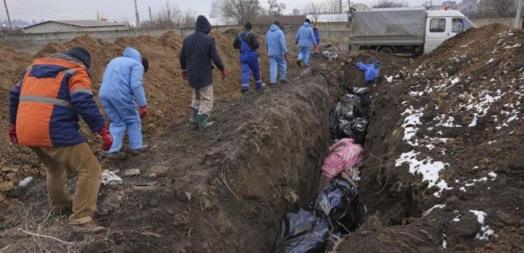 Πόλεμος στην Ουκρανία: Εξαντλούνται τα τελευταία αποθέματα νερού και τροφίμων στη Μαριούπολη