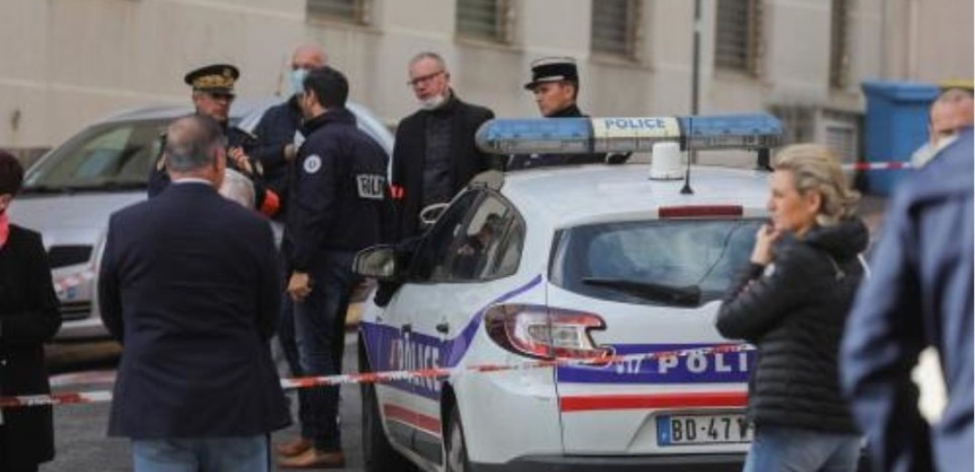 Γαλλία: Δύο νεκροί και τέσσερις τραυματίες από πυρά στο Παρίσι