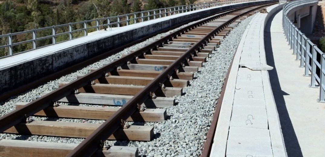 Ισπανία: Μειώνεται η τιμή των εισιτηρίων των τρένων έως και... 90%