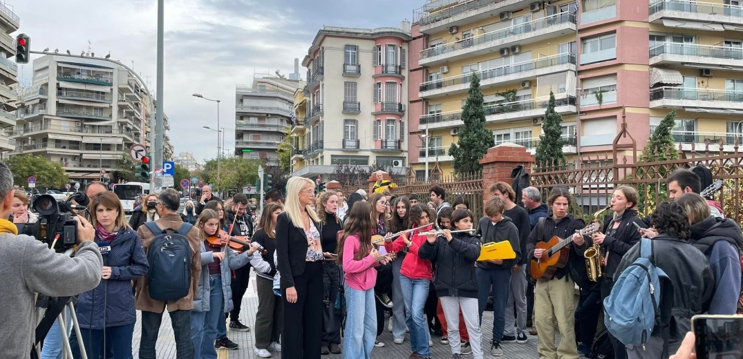 Θεσσαλονίκη: Υπό κατάληψη το Μουσικό Σχολείο - Κινητοποίηση γονέων και μαθητών (βίντεο)