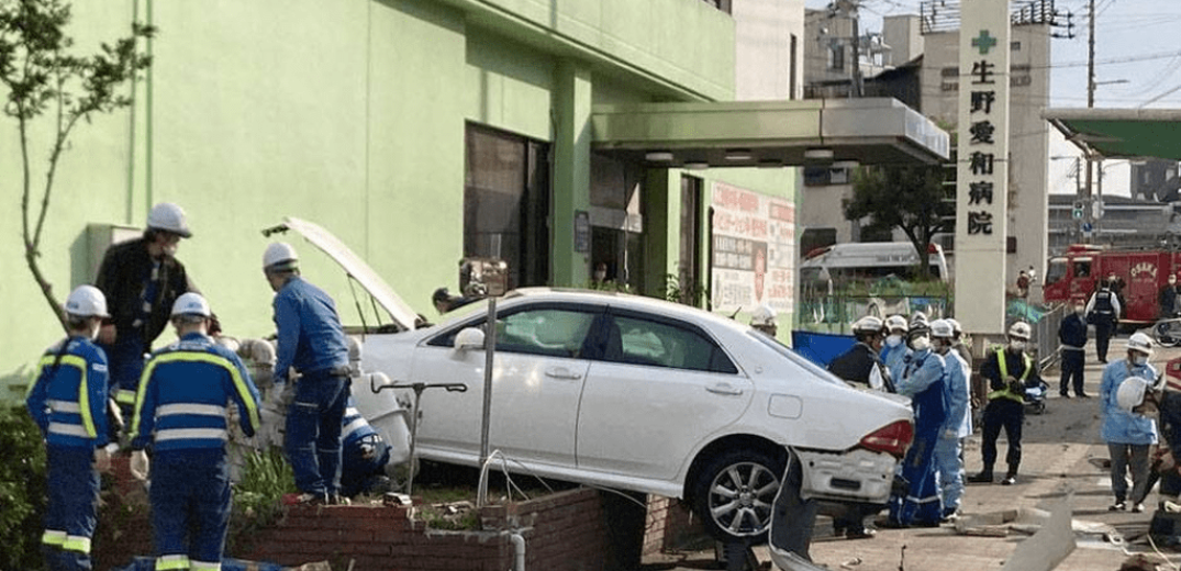 Ιαπωνία: Σκοτώθηκαν 2 ηλικιωμένες έξω από νοσοκομείο - Τις πάτησε ηλικιωμένη οδηγός (βίντεο)