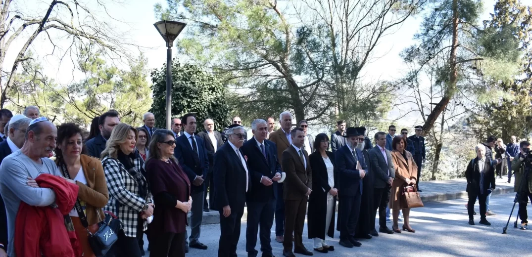 Πορεία μνήμης για την Εβραϊκή κοινότητα Καστοριάς που χάθηκε στο Άουσβιτς (φωτ.)	