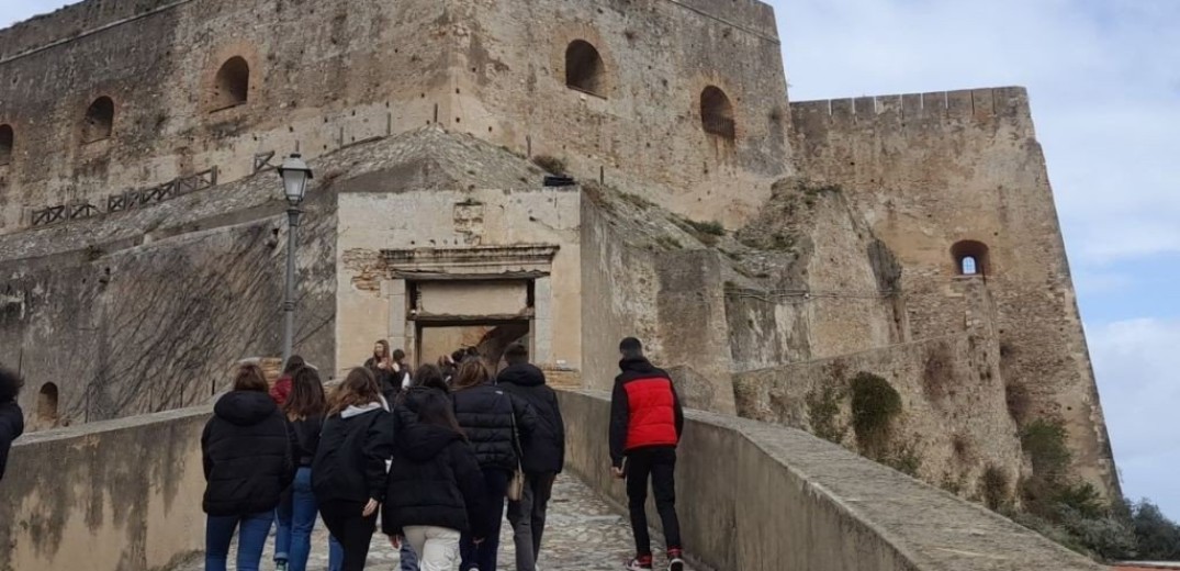 Μαθητές από τη Θέρμη αναζήτησαν τα ίχνη της Σκύλλας και της Χάρυβδης (φωτ.)