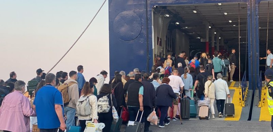 Σήμερα η έκτακτη διυπουργική σύσκεψη στο Μαξίμου για τα υψηλά ναύλα των πλοίων