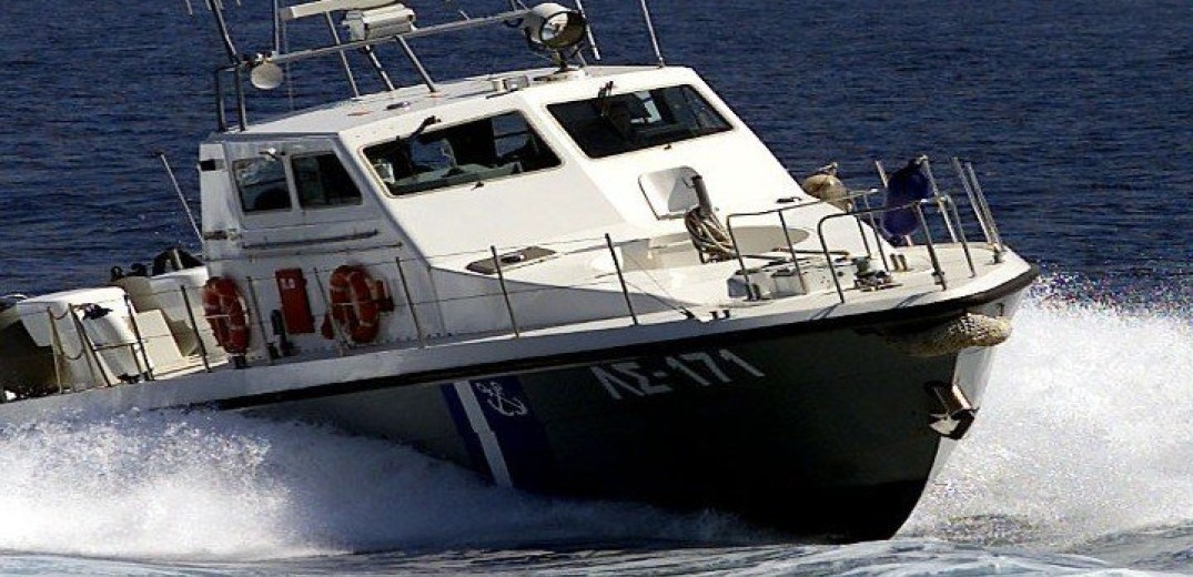 Επιβάτης πλοίου έπεσε στη θάλασσα ανοιχτά της Ύδρας - Έρευνες για τον εντοπισμό του