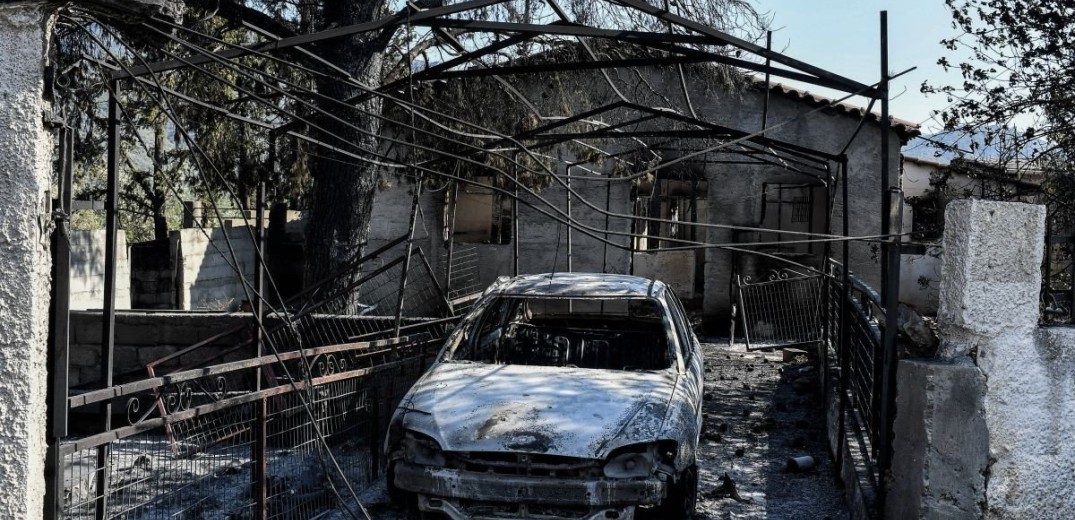 Δυτική Αττική και Λουτράκι: 60 σπίτια κρίθηκαν «κόκκινα» μετά τις πυρκαγιές