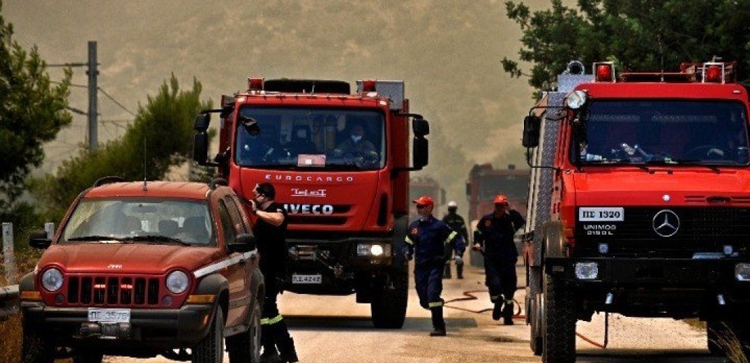 Βελτιωμένη εικόνα στα πύρινα μέτωπα σε Κέρκυρα, Ρόδο, Άρτα