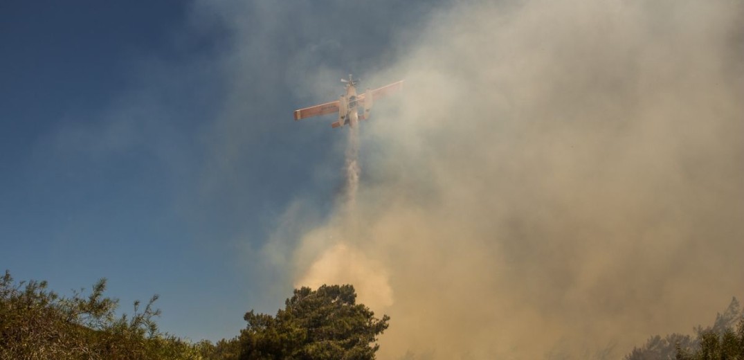 Κάρυστος: Υπό μερικό έλεγχο η νέα φωτιά - Δεν απειλούνται παραθεριστικές κατοικίες