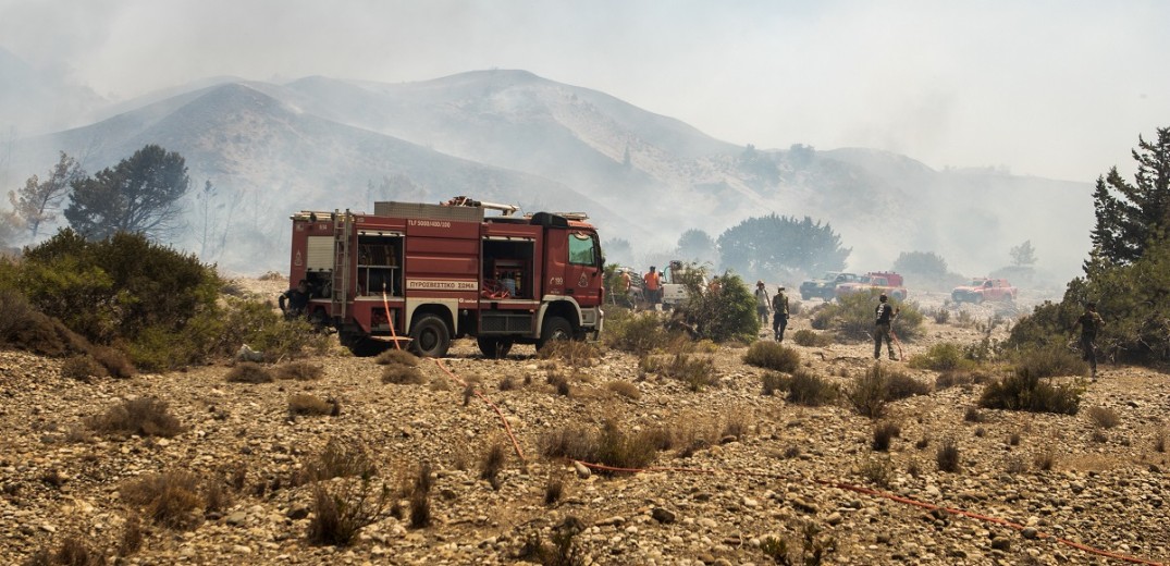 Ασπρόπυργος: Πυρκαγιά σε χαμηλή βλάστηση 