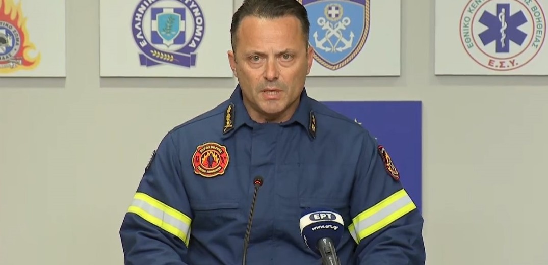 Ενημέρωση για τις πυρκαγιές: 60 πυροσβέστες έχουν τραυματιστεί - Η εικόνα στα μέτωπα αυτή την ώρα (βίντεο)