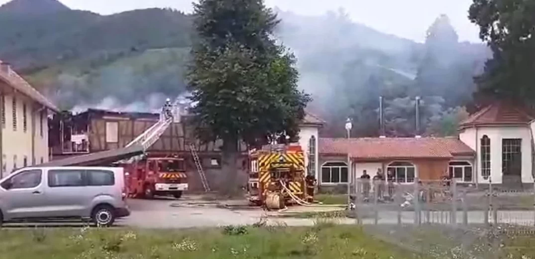 Φονική πυρκαγιά στη Γαλλία: Εννέα νεκροί, δύο αγνοούμενοι σε παραθεριστική κατοικία