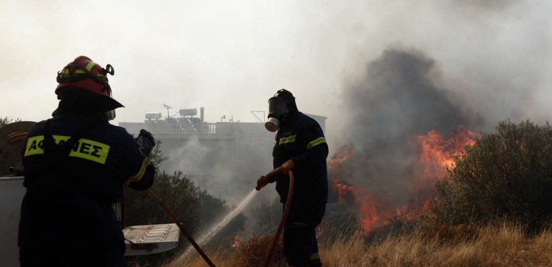 Θεσσαλονίκη: Υπό έλεγχο η πυρκαγιά στην Άσσηρο