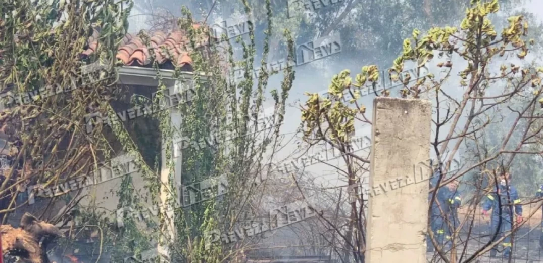 Φωτιά στην Πρέβεζα - Κάηκε εγκαταλελειμμένο σπίτι 