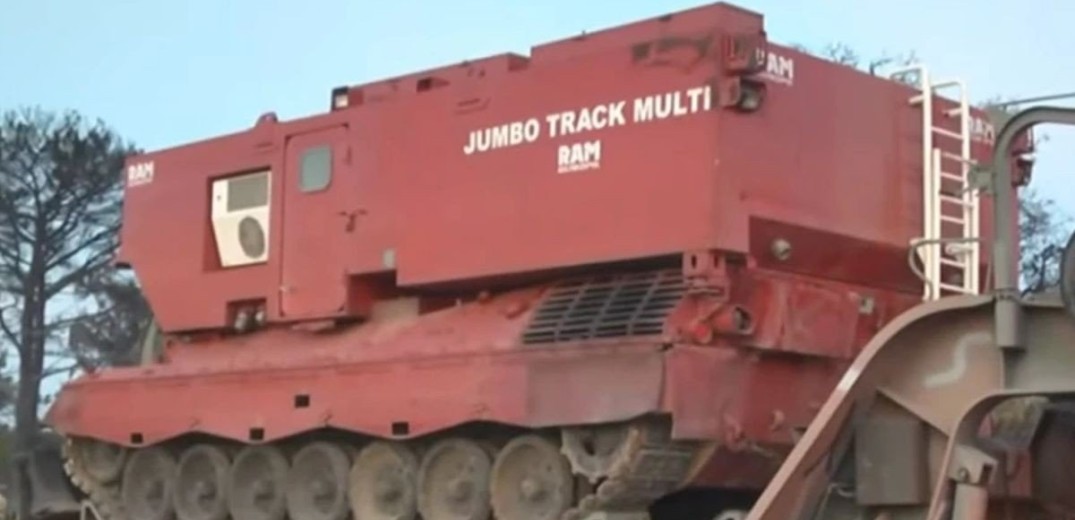 Πυρκαγιά στον Έβρο: Το Jumbo Track Multi στη μάχη της κατάσβεσης - Μεταφέρει 15.000 λίτρα νερό (βίντεο)