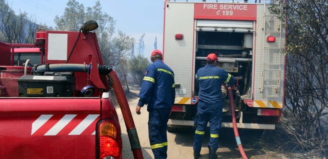 Ξέσπασε φωτιά σε χώρο ανακύκλωσης στη Χαλκιδική - Άμεση αντίδραση της πυροσβεστικής