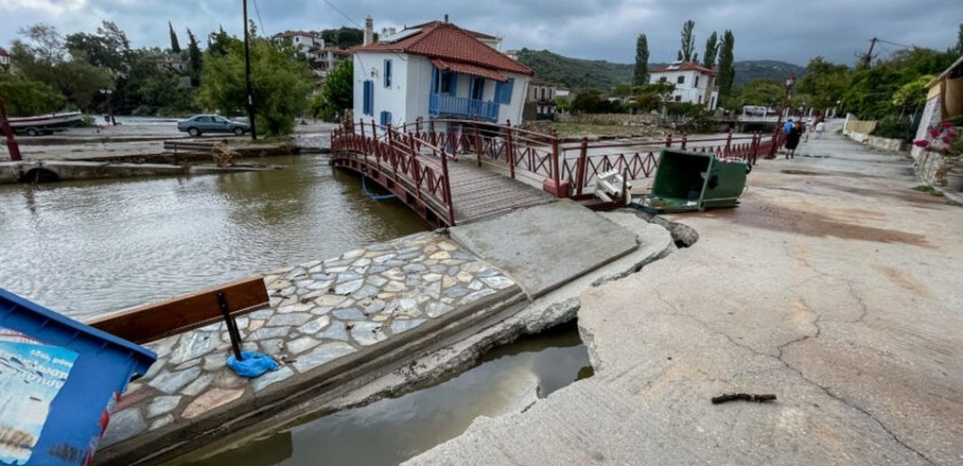 Κακοκαιρία «Daniel»: Εικόνες πλήρους διάλυσης στο Χόρτο στο Πήλιο (φωτ.)