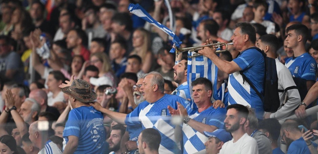 Nations League: Κατάμεστο το «Καραϊσκάκης» στον αγώνα της Εθνικής με την Ιρλανδία