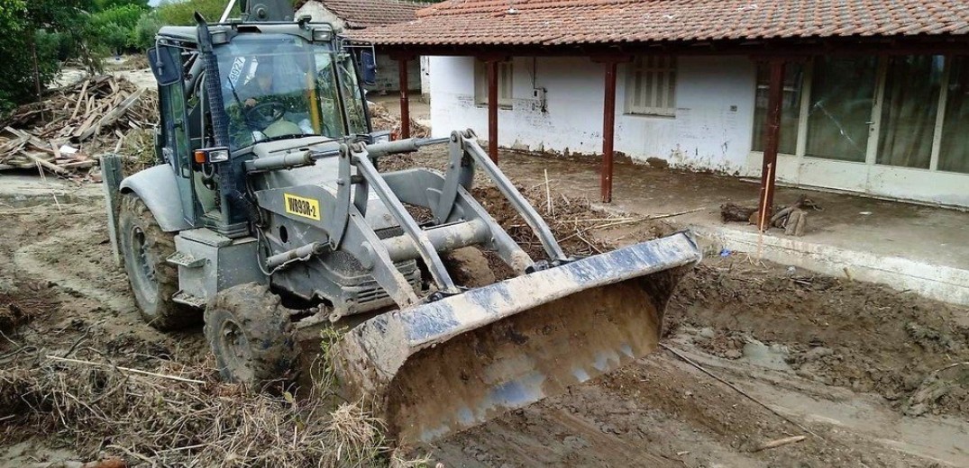 «Καμπανάκι» για τους πλημμυροπαθείς της Θεσσαλίας - «Κινδυνεύουν από λεπτοσπείρωση και νόσο των πτηνοτρόφων» (βίντεο)