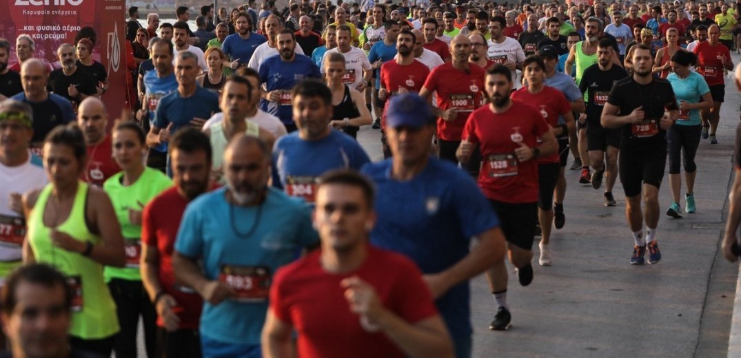 Τις 18.000 έφτασαν οι συμμετοχές στο Διεθνή Νυχτερινό Ημιμαραθώνιο Θεσσαλονίκης