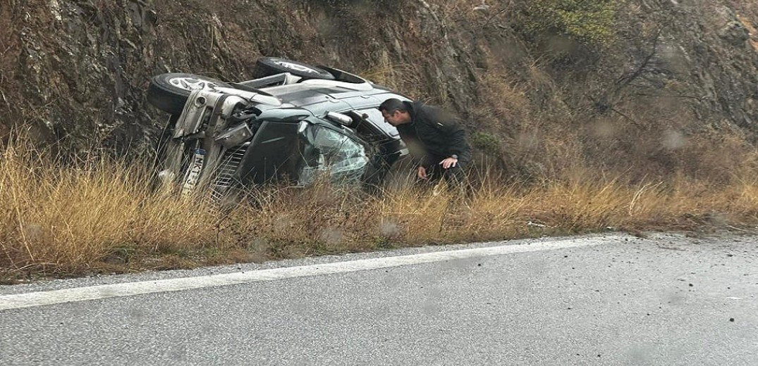 Θεσσαλονίκη: ΙΧ εξετράπη της πορεία του στο Μελισσοχώρι - Ένας τραυματίας