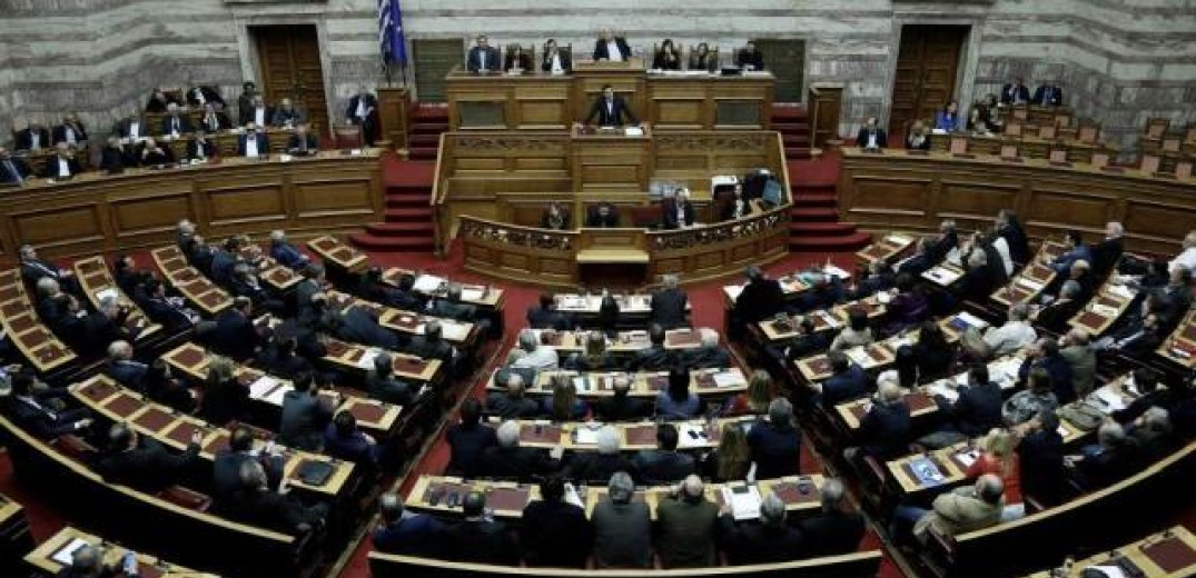 Αναθεώρηση συντάγματος: Ραντεβού σε ένα μήνα