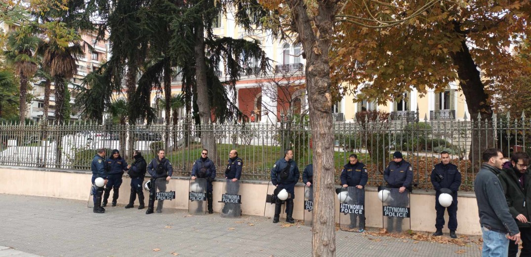 Θεσσαλονίκη: Διαμαρτυρία υπαλλήλων Εγνατίας Οδού για την παραχώρηση του αυτοκινητόδρομου και για τα νέα αυξημένα διόδια