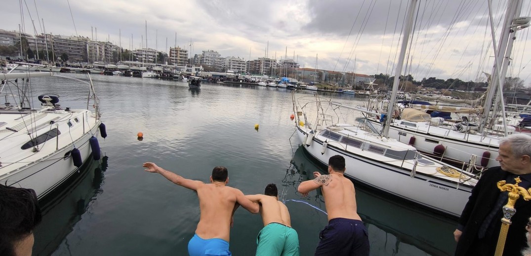 Καλαμαριά: Με λαμπρότητα οι εορτασμοί των Θεοφανείων στη βάση Ναυτοπροσκόπων (φωτ.)